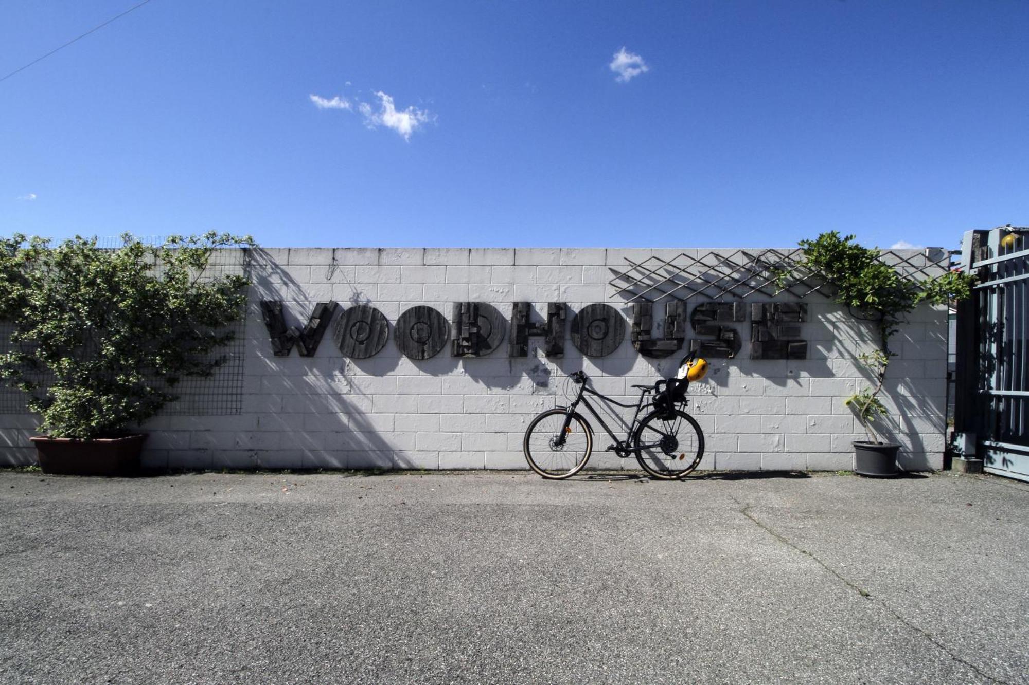 La Cordata Accommodation - Woodhouse Bike Hotel Cinisello Balsamo Exteriér fotografie