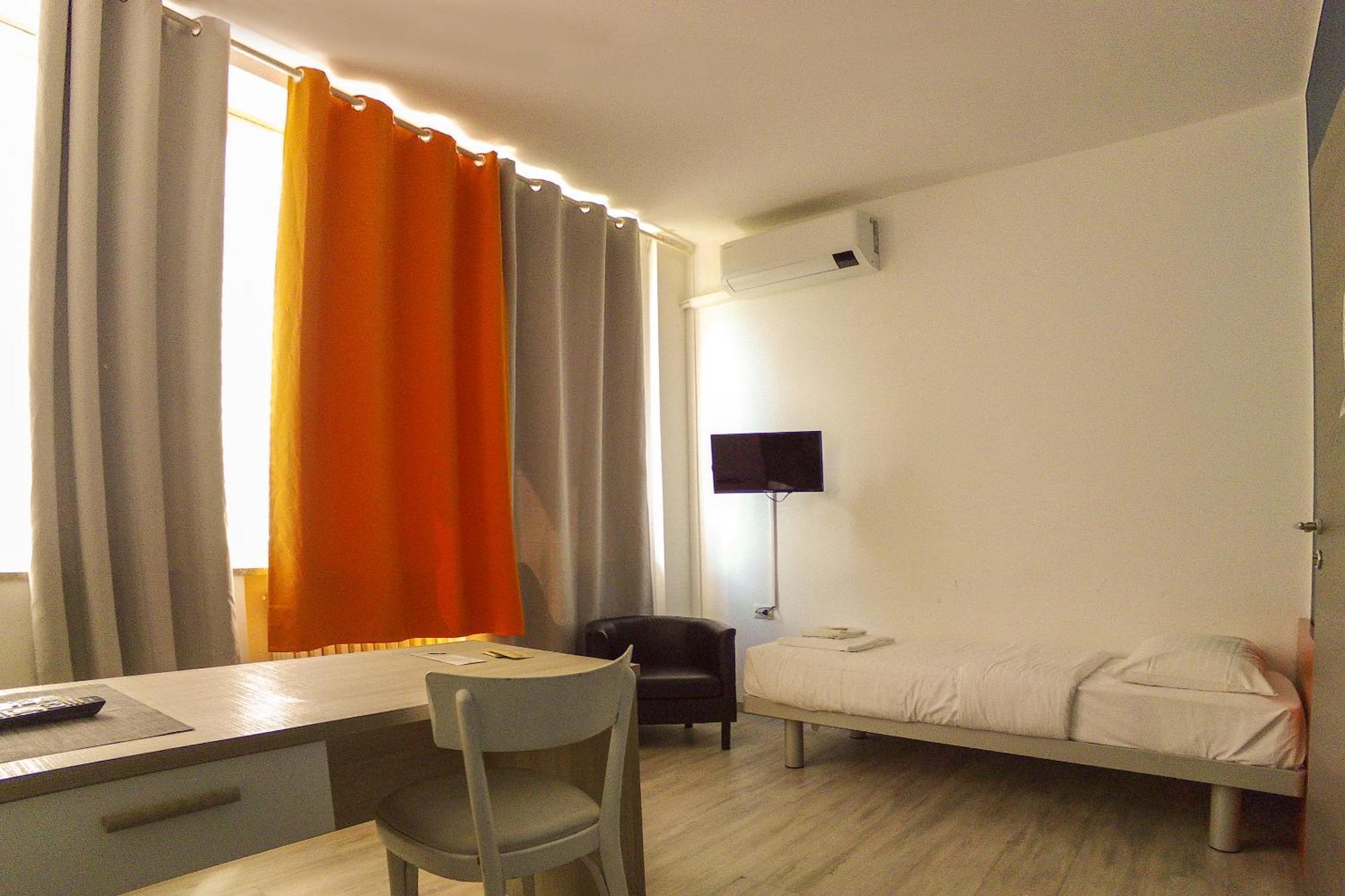 La Cordata Accommodation - Woodhouse Bike Hotel Cinisello Balsamo Exteriér fotografie